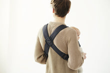 Load image into Gallery viewer, BabyBjörn Baby Carrier Mini - 3D Mesh