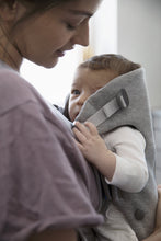 Load image into Gallery viewer, BabyBjörn Baby Carrier Mini - 3D Jersey