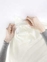 Load image into Gallery viewer, BabyBjörn Travel Crib Light Fitted Sheet