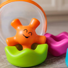 Load image into Gallery viewer, Fat Brain Toys Pail Pals