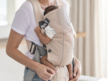 Load image into Gallery viewer, BabyBjörn Baby Carrier Mini - 3D Mesh